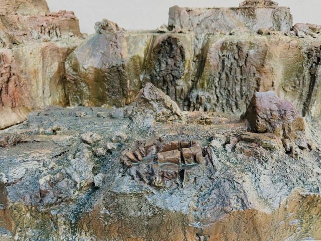 Old turkey buzzard rocky landscape - diorama