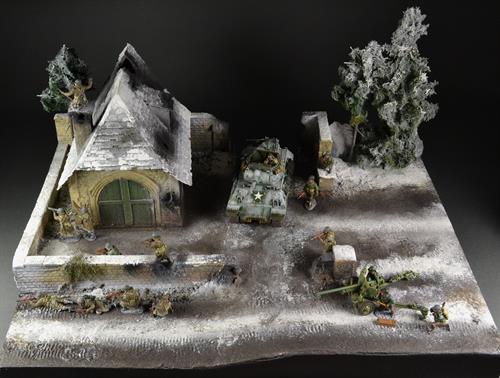 Skovvilla i ruiner - vinter diorama